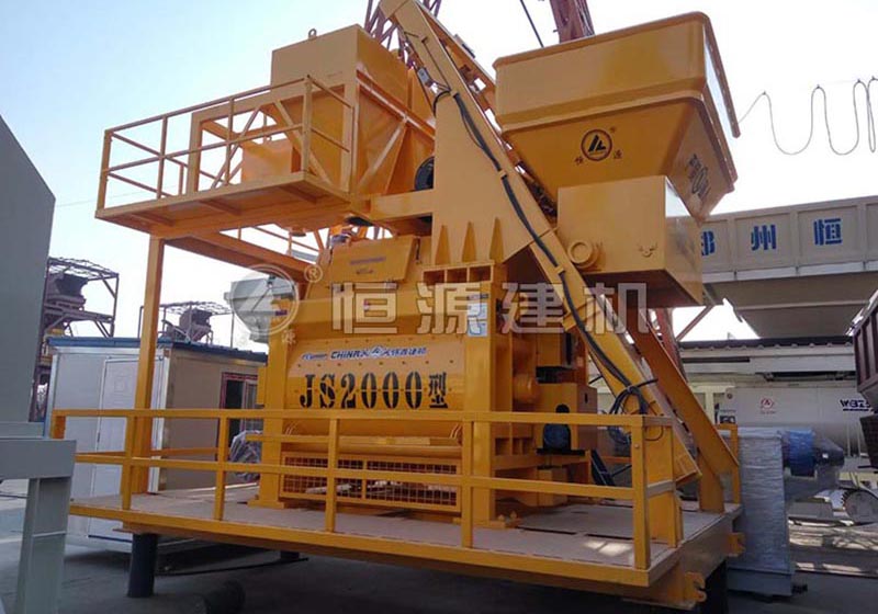 混凝土攪拌機(jī)出現(xiàn)抱軸的原因是什么？