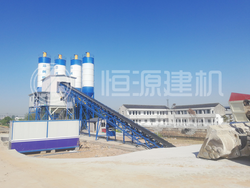 js1500攪拌站多少錢(qián)？1500型混泥土攪拌機(jī)也叫90商混站