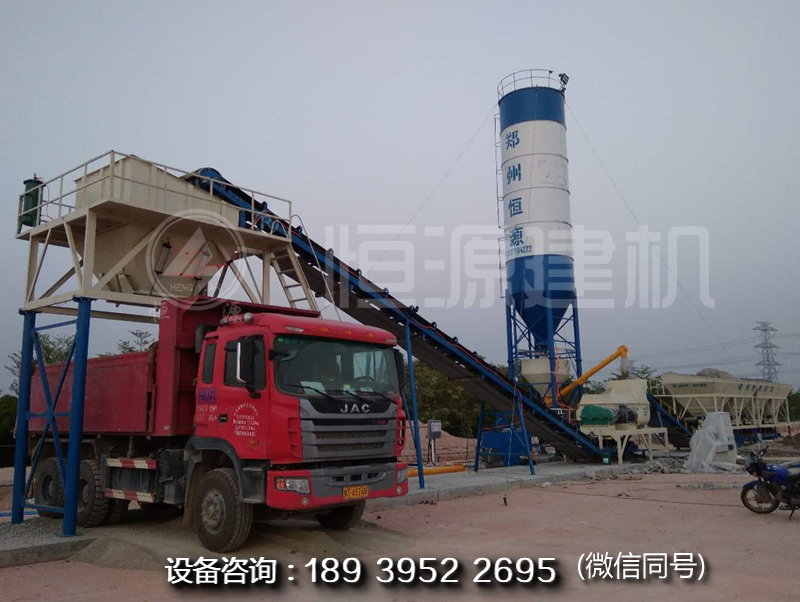 水穩(wěn)拌和機800型雙拌缸一次出多少料？800水穩(wěn)站價格多少錢？