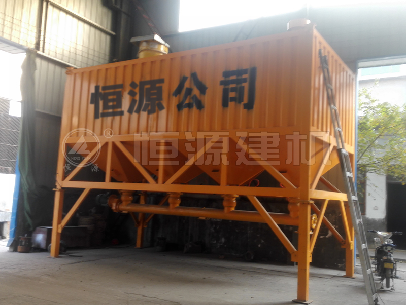 投資個(gè)臥式散裝水泥罐多少錢?恒源移動(dòng)臥式水泥罐價(jià)格介紹