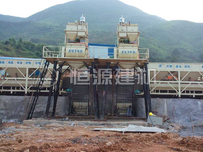 建一個(gè)750攪拌站多少錢(qián)一臺(tái)？辦個(gè)js750拌合站多少錢(qián)？