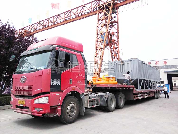 80噸臥式水泥倉(cāng)罐裝車發(fā)貨,發(fā)往杭州