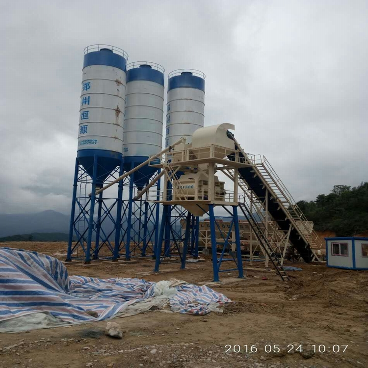 恒源建機(jī)簡易型攪拌站具有哪些優(yōu)勢？