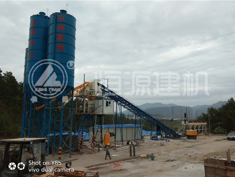 恒源建機1.5方混土攪拌站有哪兩種?